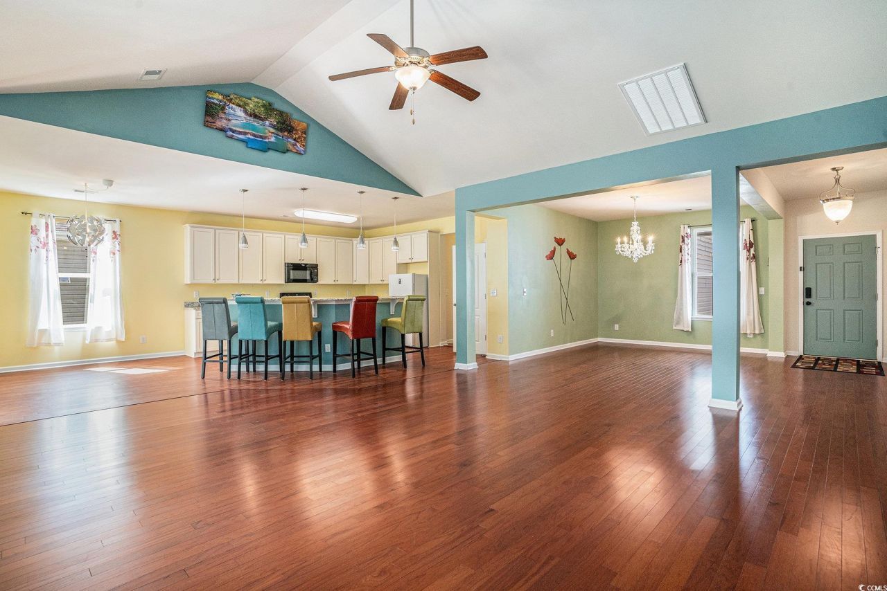 737 Lafayette Park Dr. Photo 15