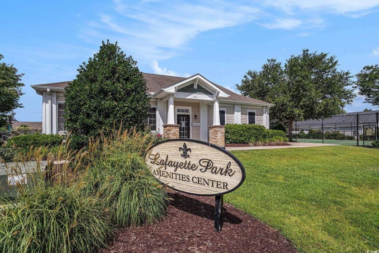 737 Lafayette Park Dr. Photo 29