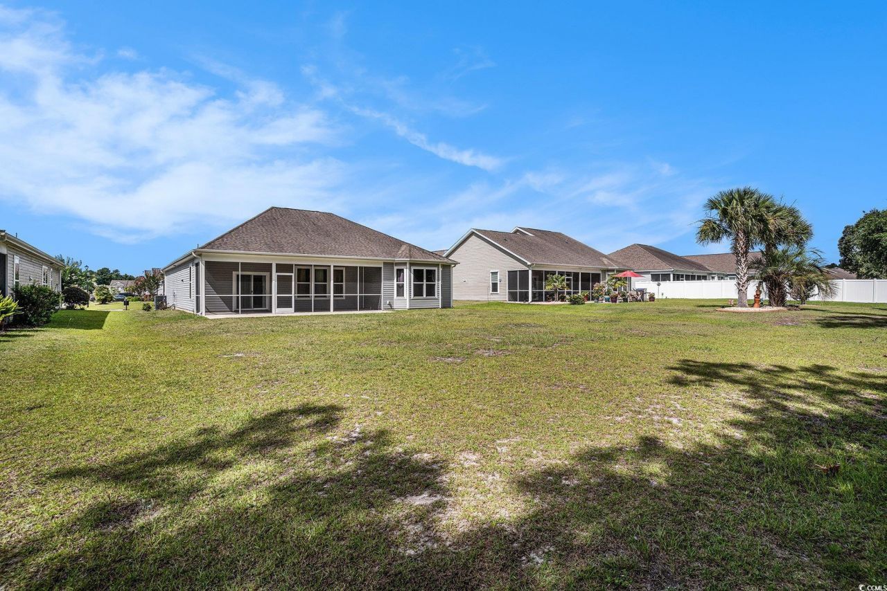 737 Lafayette Park Dr. Photo 8