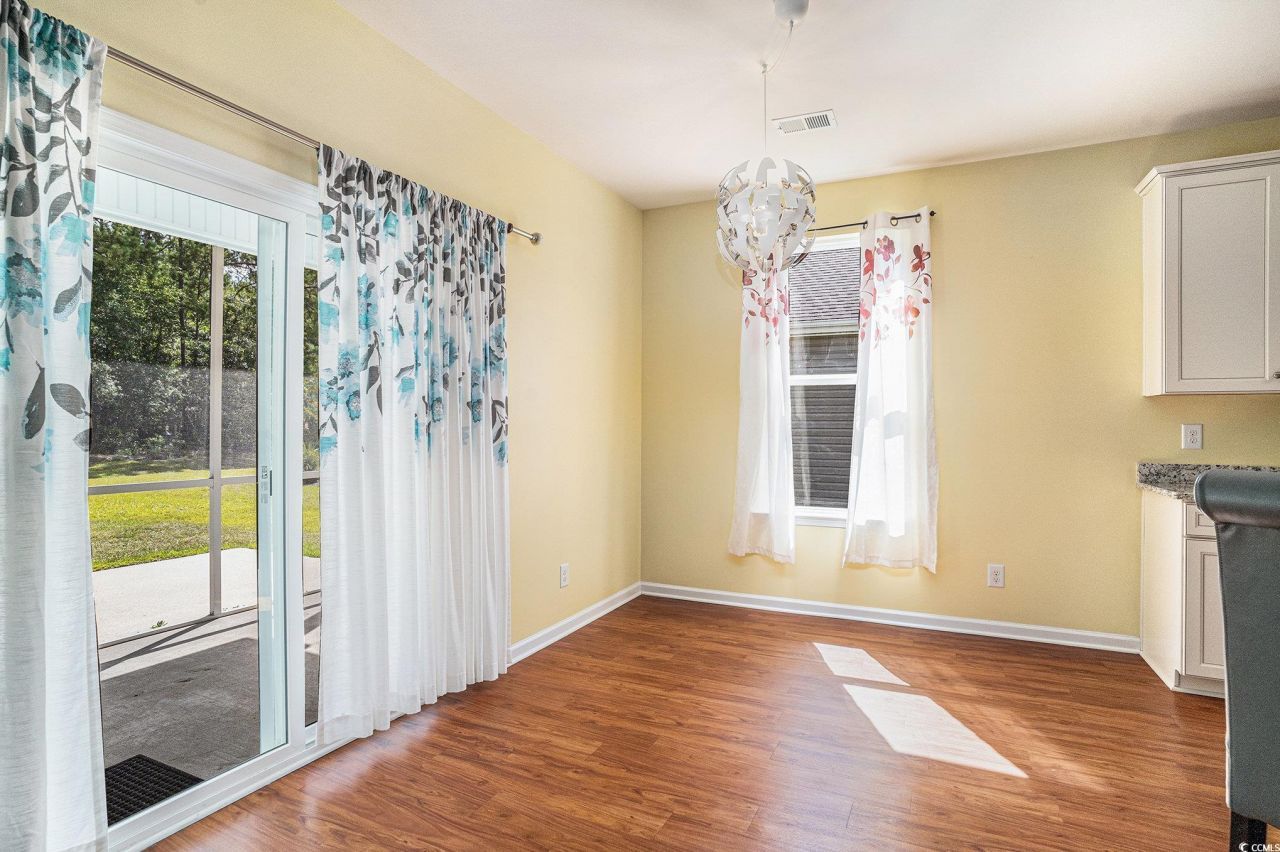 737 Lafayette Park Dr. Photo 9