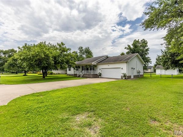 112 Cynthia, East Prairie, MO 63845