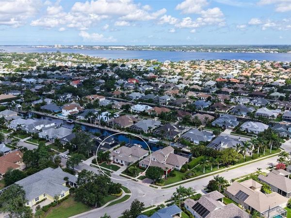 4735 STARBOARD DRIVE, BRADENTON, FL 34208