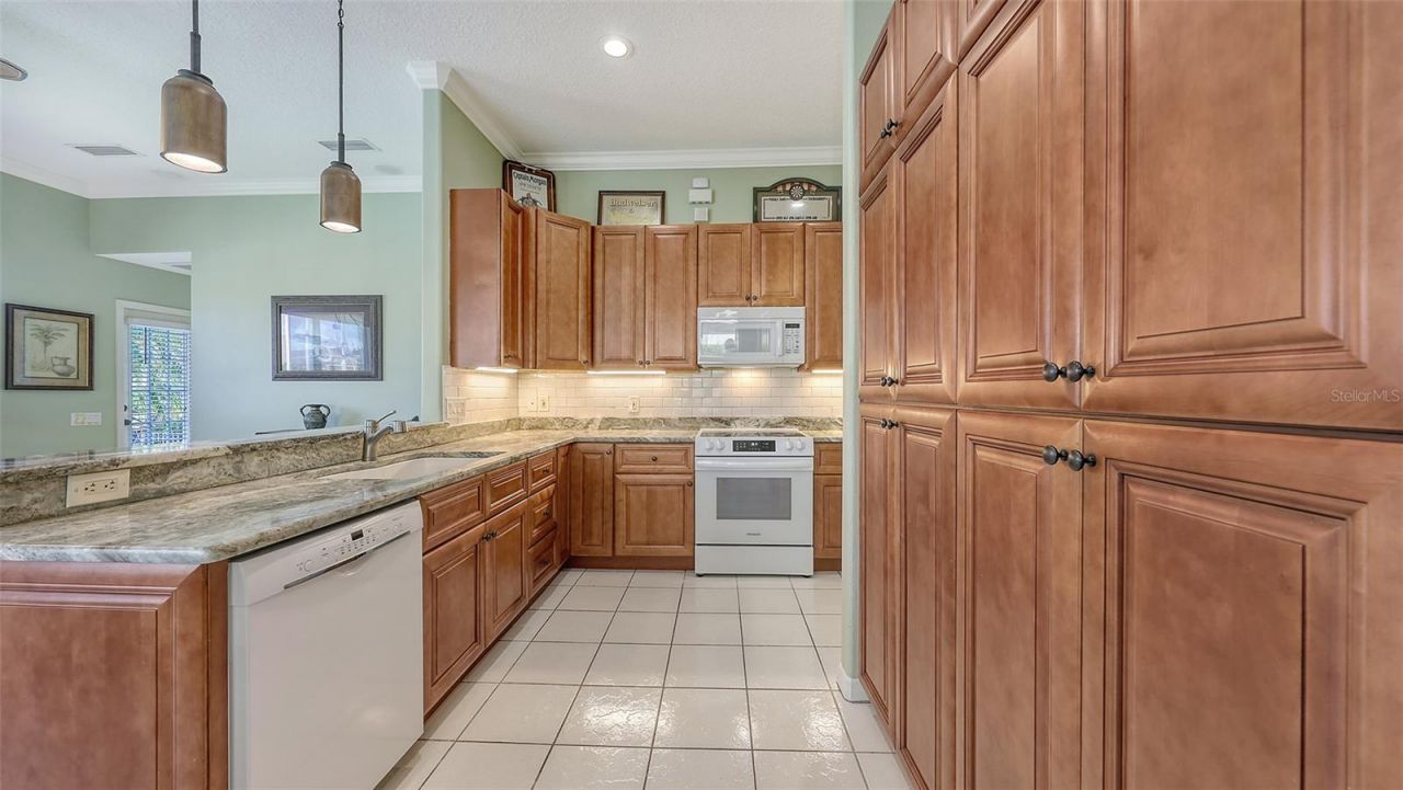 4735 Starboard Drive, Bradenton, FL 34208 Photo