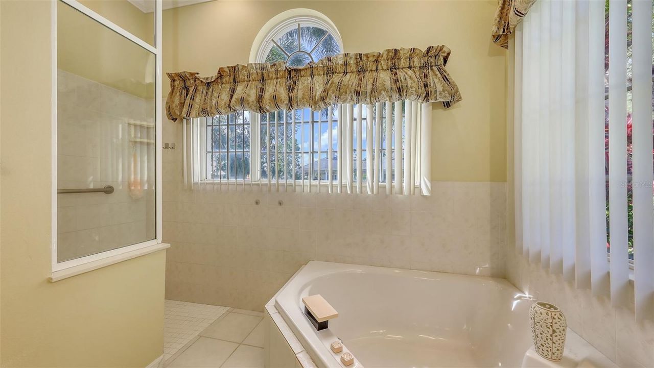 4735 Starboard Drive, Bradenton, FL 34208 Photo