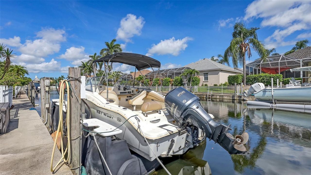 4735 Starboard Drive, Bradenton, FL 34208 Photo