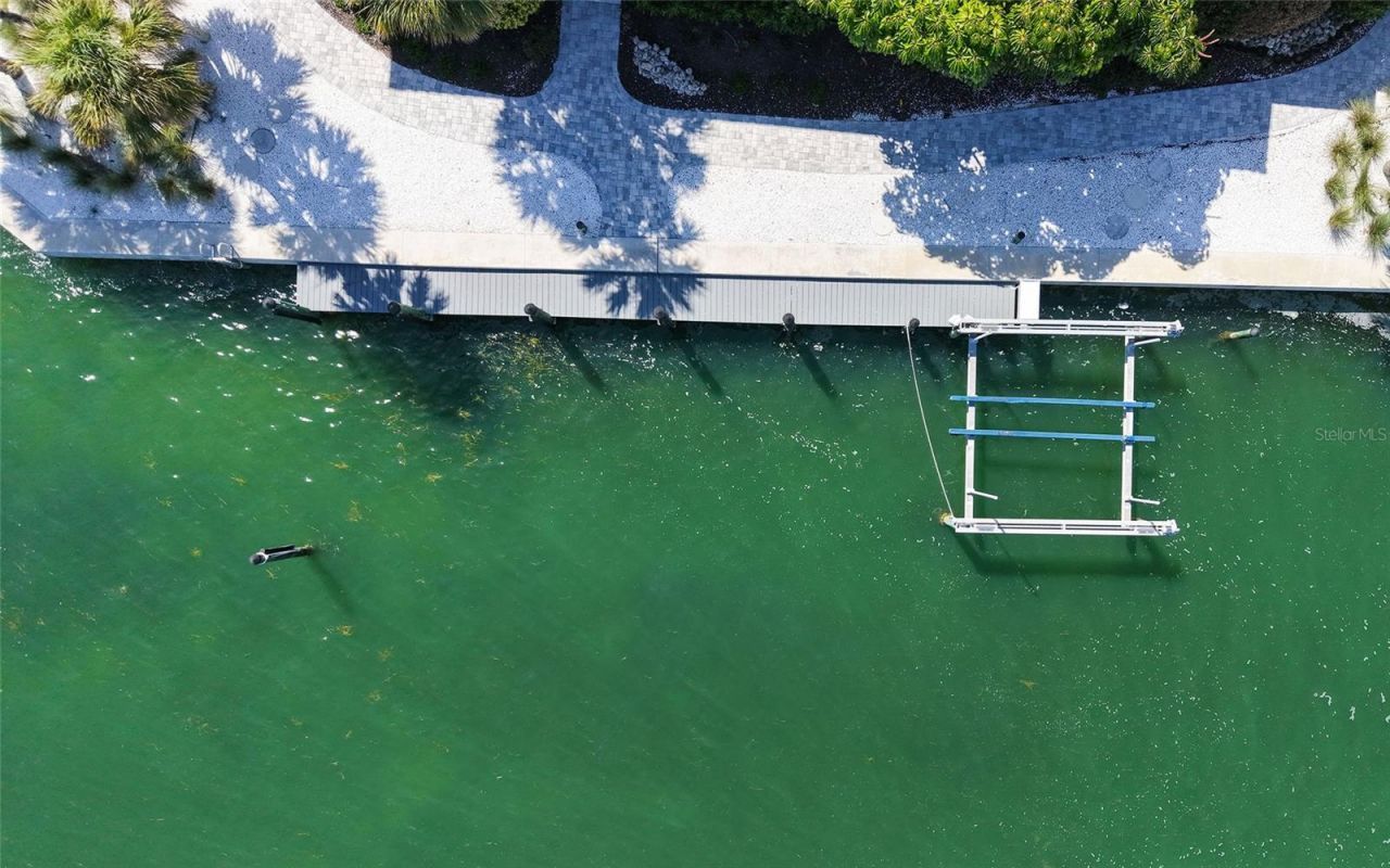 585 Gunwale Lane, Longboat Key, FL 34228 Photo