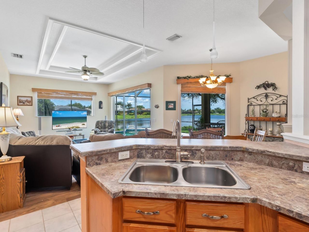 280 Dahlia Court, Bradenton, FL 34212 Photo