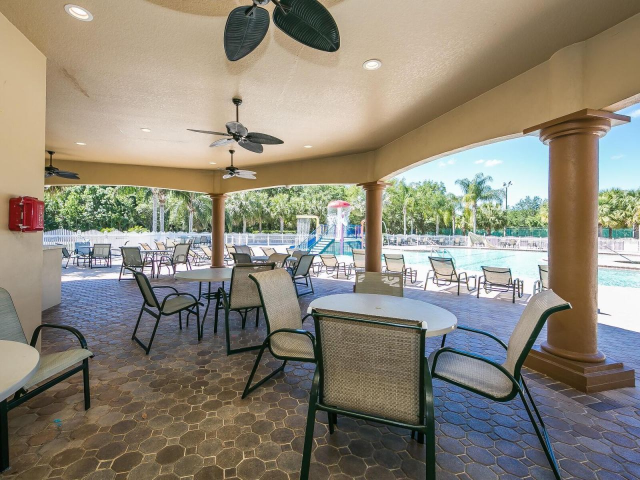 280 Dahlia Court, Bradenton, FL 34212 Photo