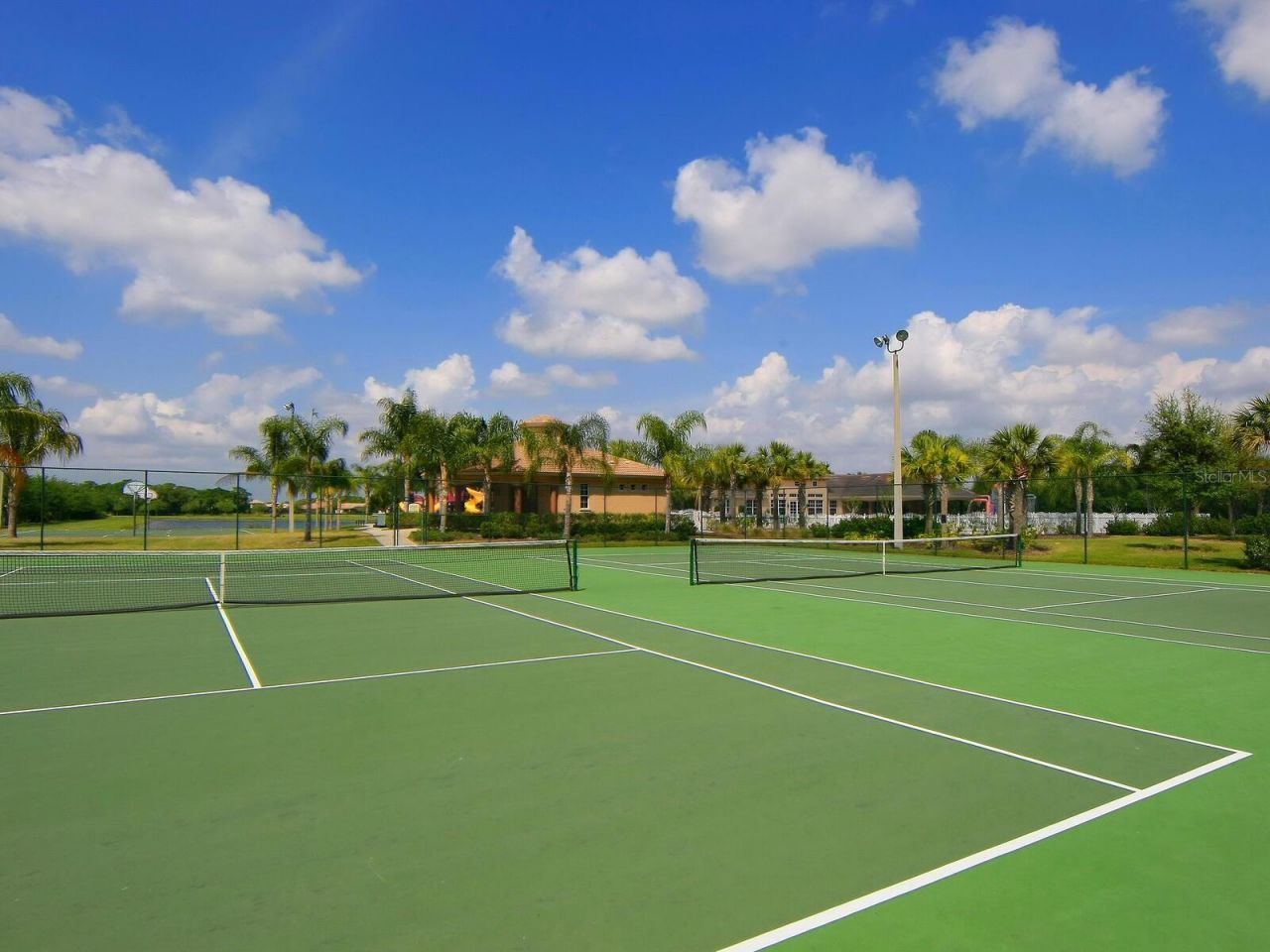 280 Dahlia Court, Bradenton, FL 34212 Photo