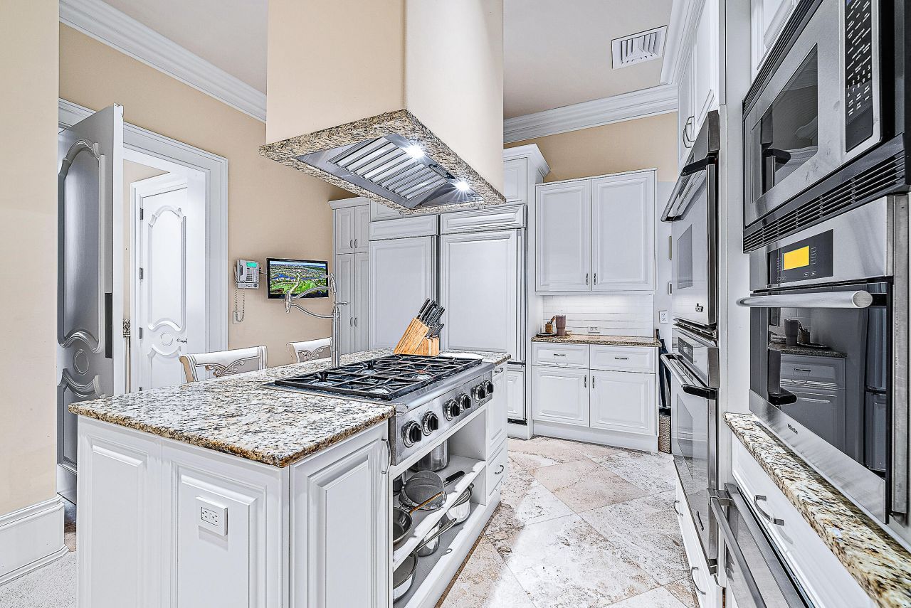 209 Commodore Drive, Jupiter, FL 33477 Photo