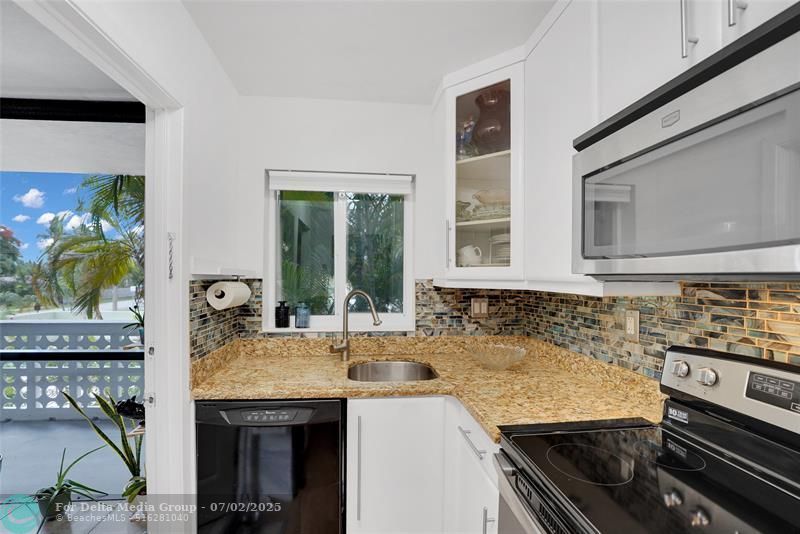 1425 Arthur Street, Unit 214B, Hollywood, FL 33020 Photo