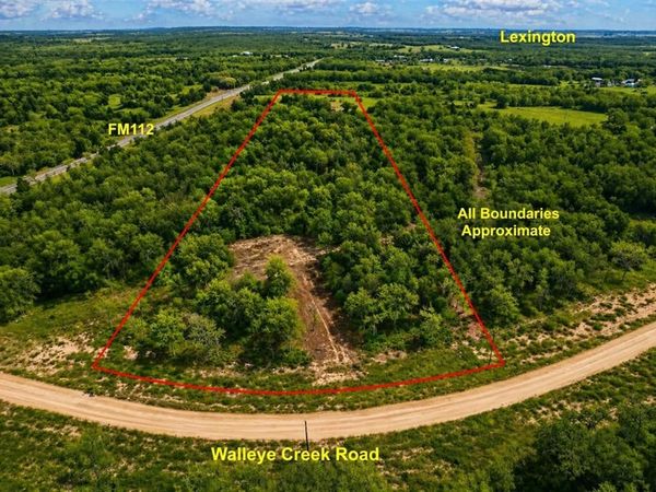 1215 Walleye Creek, Lexington, TX 78947
