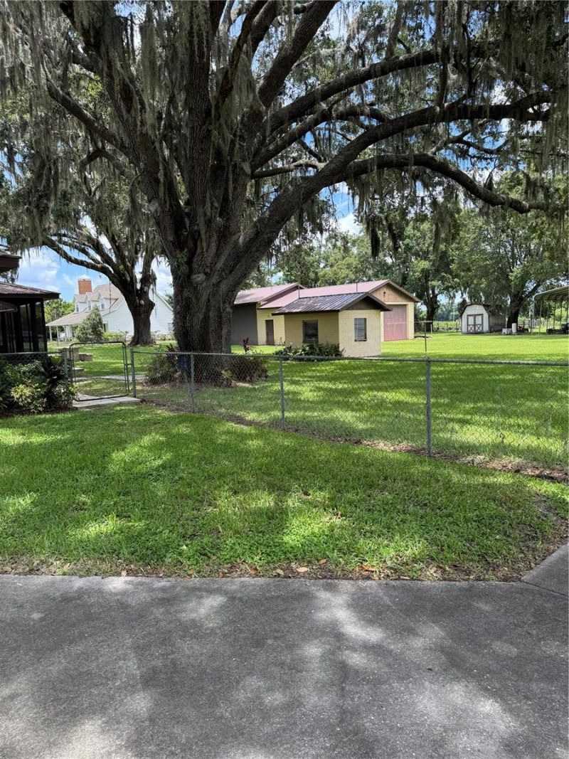 4106 Old Mulberry Road, Plant City, FL 33567 Photo