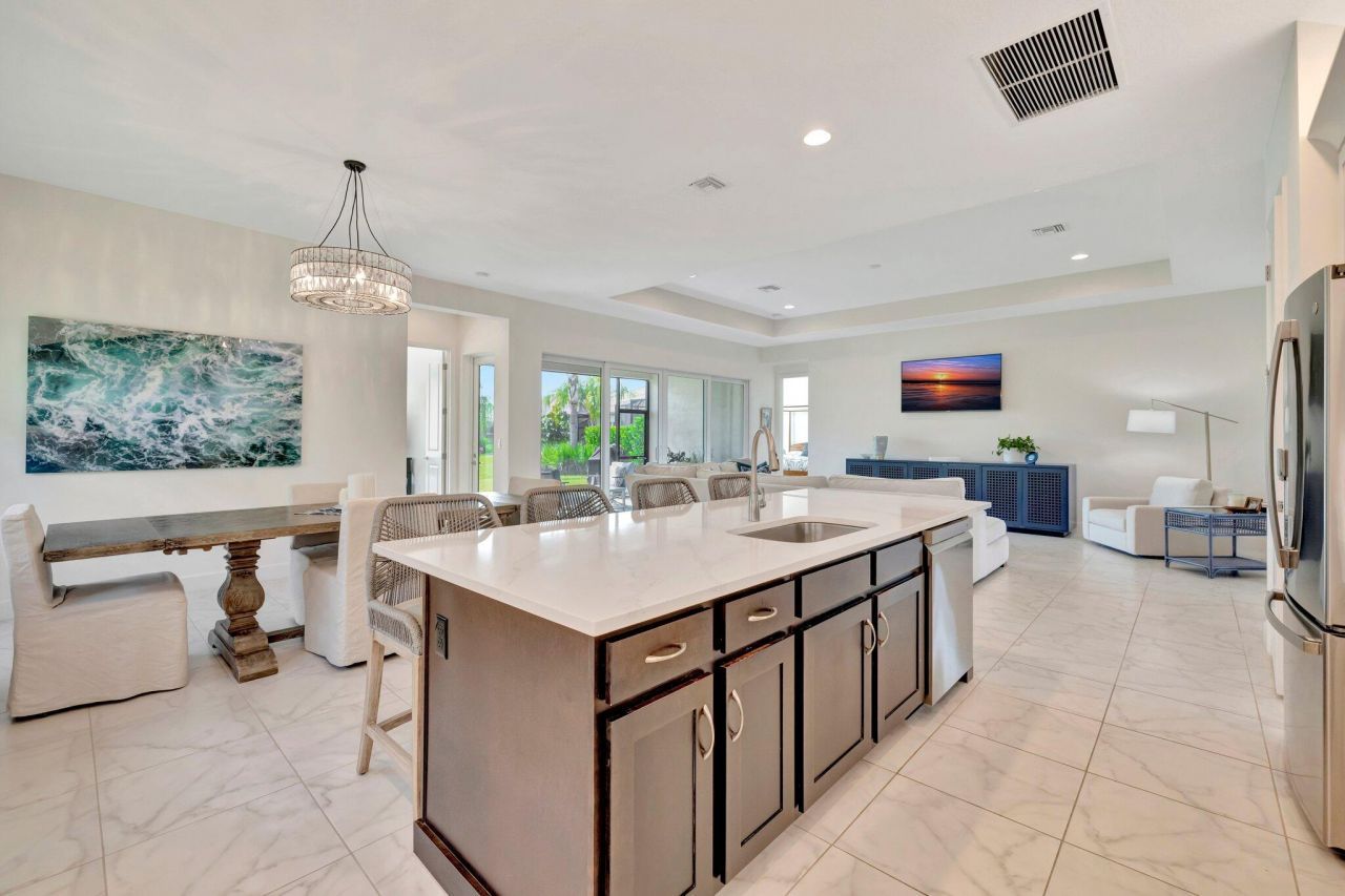 11050 SW Ivory Springs Lane, Port Saint Lucie, FL 34987 Photo