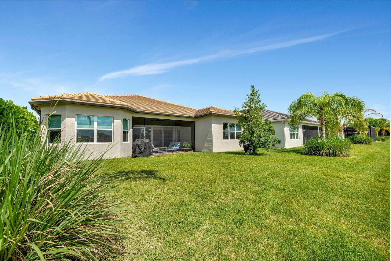 11050 SW Ivory Springs Lane, Port Saint Lucie, FL 34987 Photo