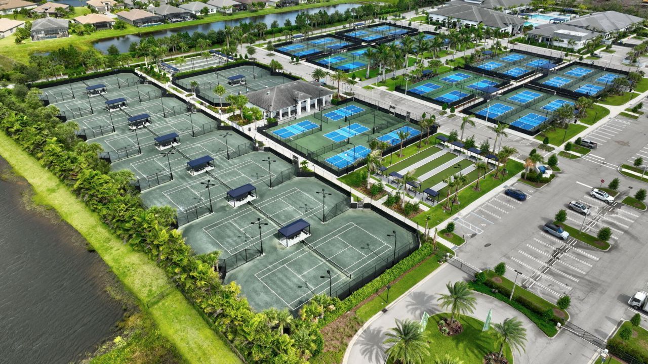 11050 SW Ivory Springs Lane, Port Saint Lucie, FL 34987 Photo