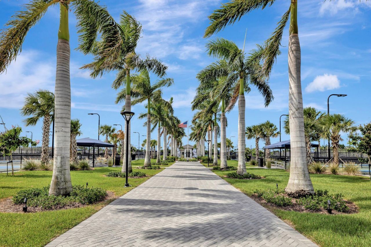 11050 SW Ivory Springs Lane, Port Saint Lucie, FL 34987 Photo