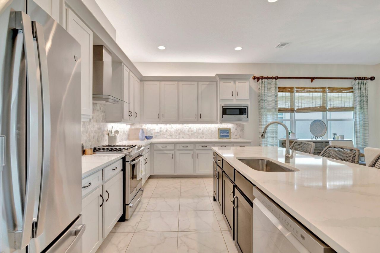 11050 SW Ivory Springs Lane, Port Saint Lucie, FL 34987 Photo