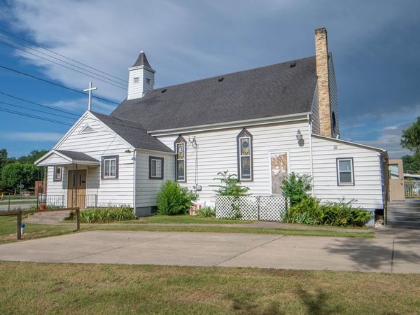 24172 STATE ROAD 2 Highway, South Bend, IN 46619