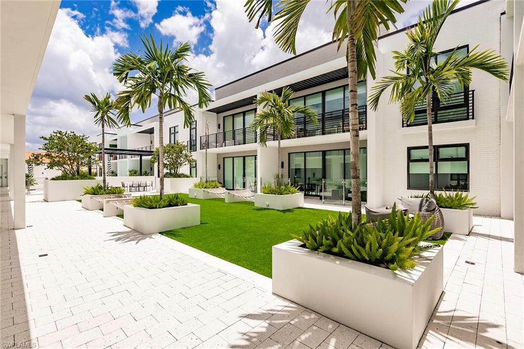 850 Central Ave, Unit 203, Naples, FL 34135 Photo