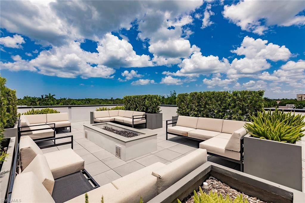 850 Central Ave, Unit 203, Naples, FL 34135 Photo