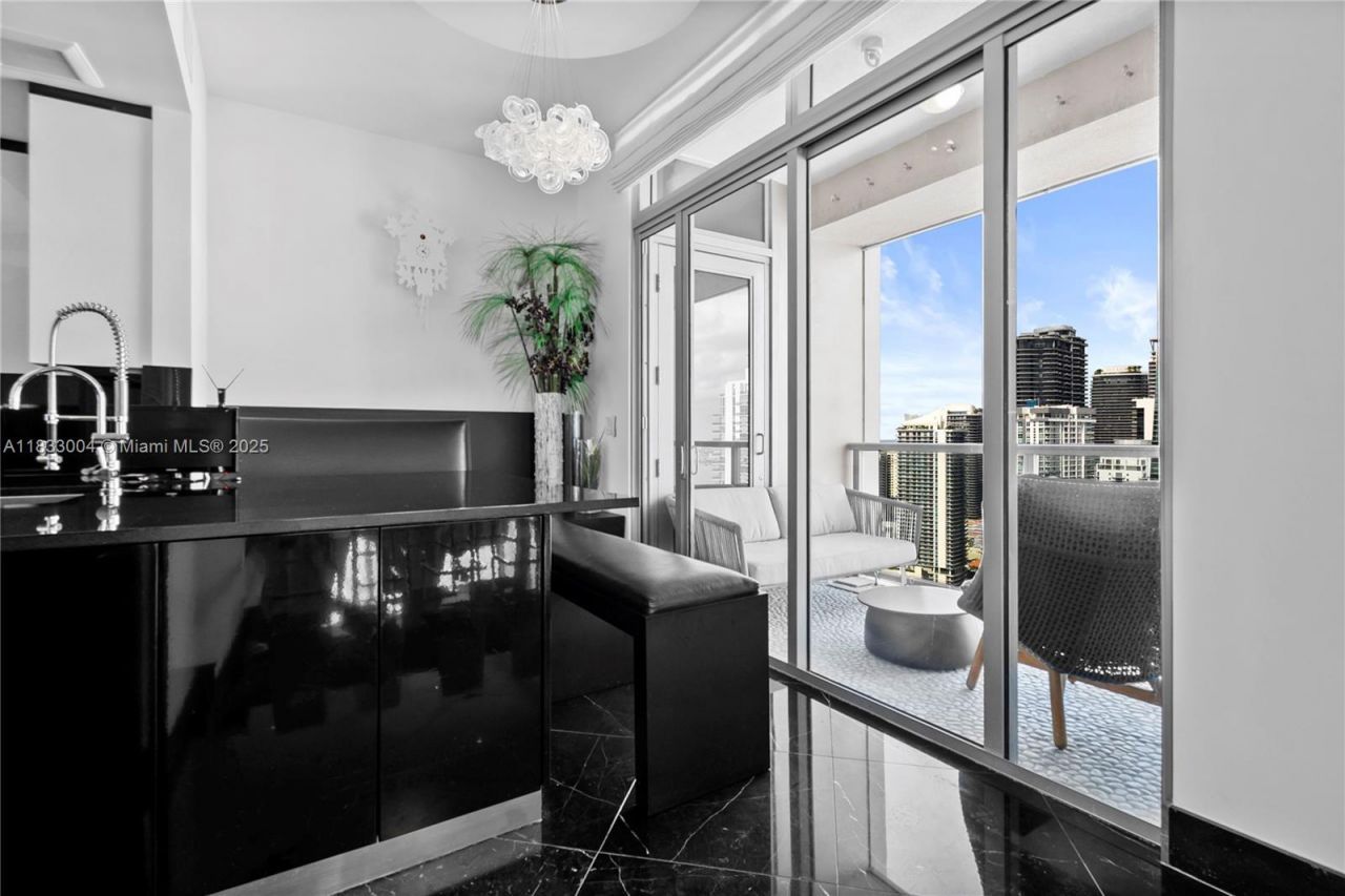 1425 Brickell Ave, Unit 42E, Miami, FL 33131 Photo