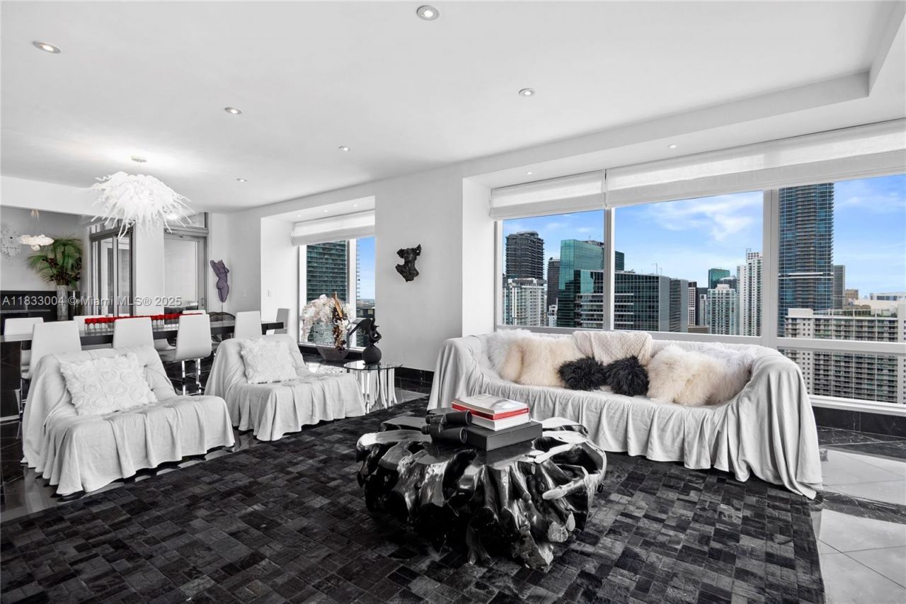 1425 Brickell Ave, Unit 42E, Miami, FL 33131 Photo