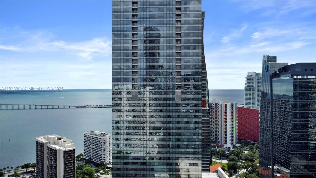 1425 Brickell Ave, Unit 42E, Miami, FL 33131 Photo