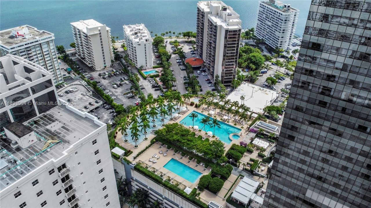 1425 Brickell Ave, Unit 42E, Miami, FL 33131 Photo