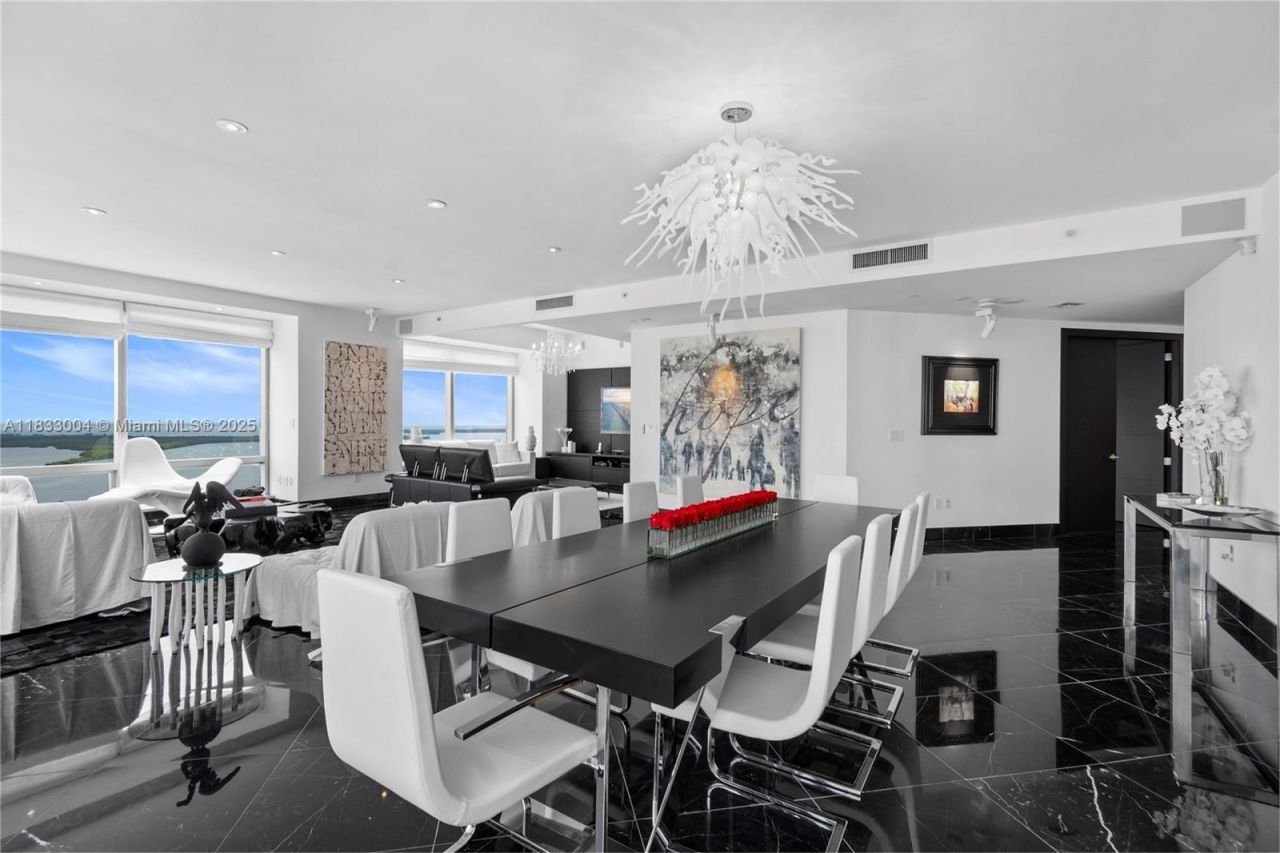 1425 Brickell Ave, Unit 42E, Miami, FL 33131 Photo