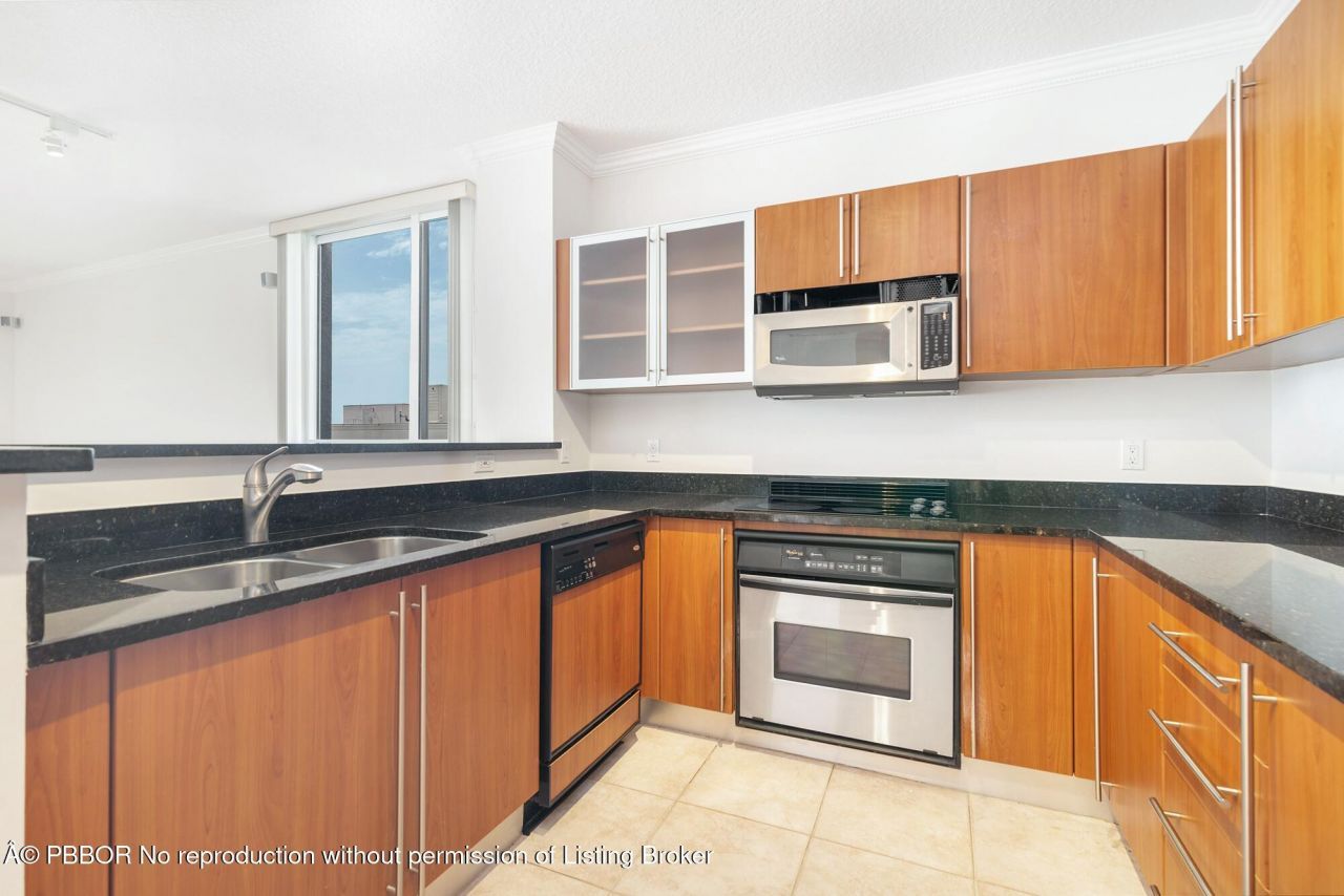 1551 N Flagler Drive, Unit 1511, West Palm Beach, FL 33401 Photo