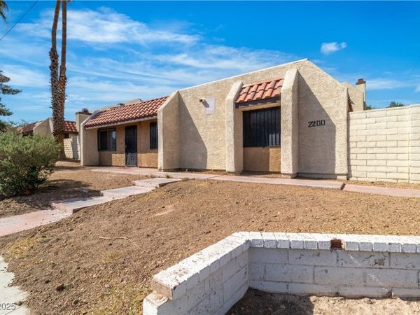 2200 Venus Avenue, Unit C, North Las Vegas, NV 89030