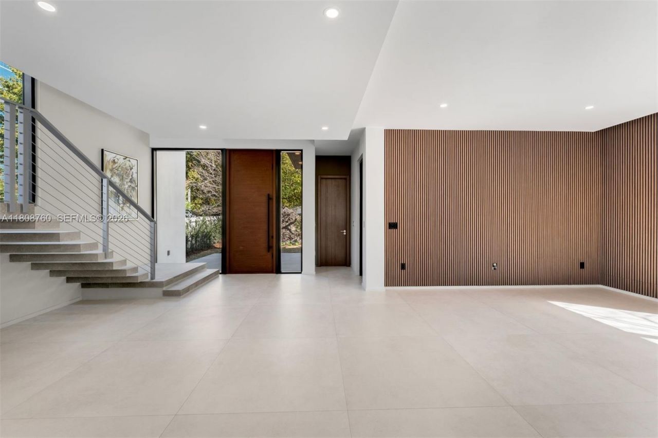 234 SW 22nd Rd, Miami, FL 33129 Photo