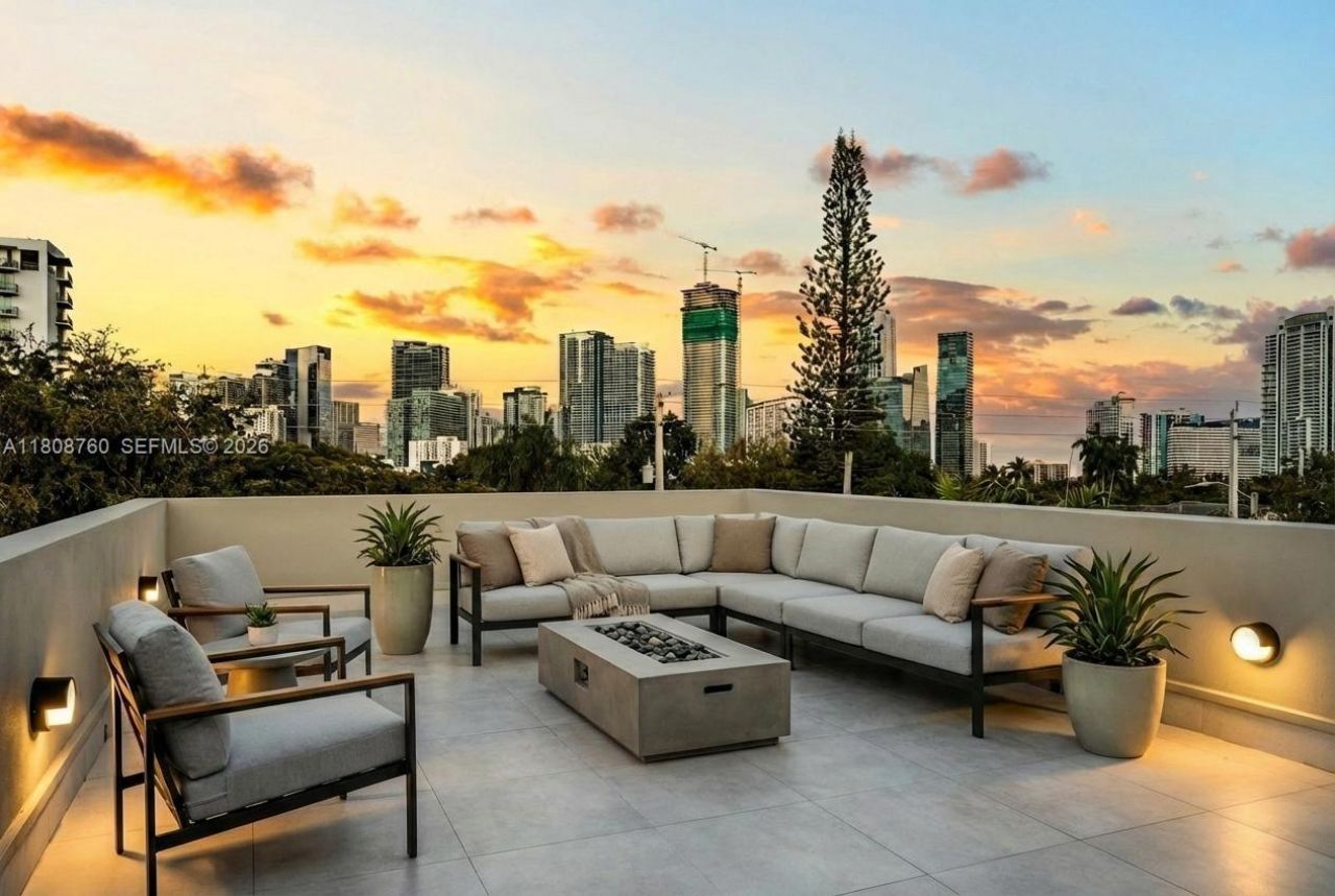 234 SW 22nd Rd, Miami, FL 33129 Photo