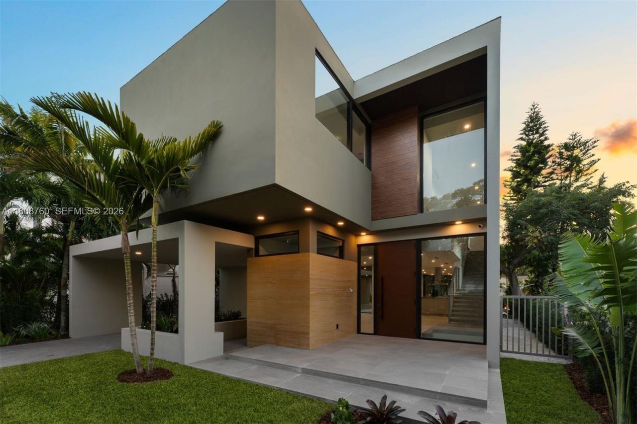 234 SW 22nd Rd, Miami, FL 33129 Photo