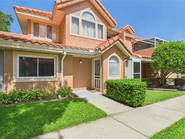 8307 WATERVIEW WAY, Unit 8307, WINTER HAVEN, FL 33884