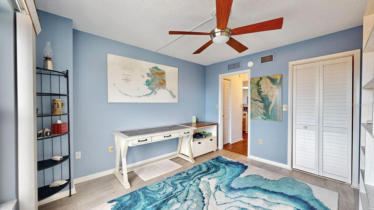 4900 Brittany Drive S, Unit 1011, Saint Petersburg, FL 33715 Photo