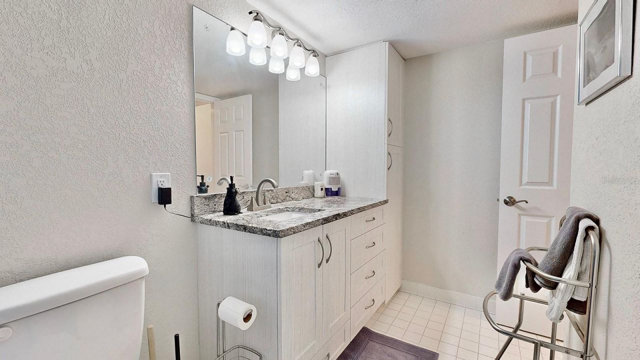 4900 Brittany Drive S, Unit 1011, Saint Petersburg, FL 33715 Photo