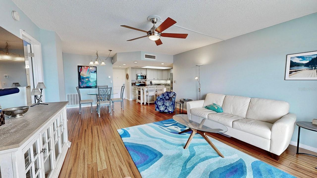 4900 Brittany Drive S, Unit 1011, Saint Petersburg, FL 33715 Photo