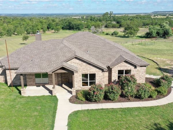 123 Hard Bargain Drive, Gatesville, TX 76528