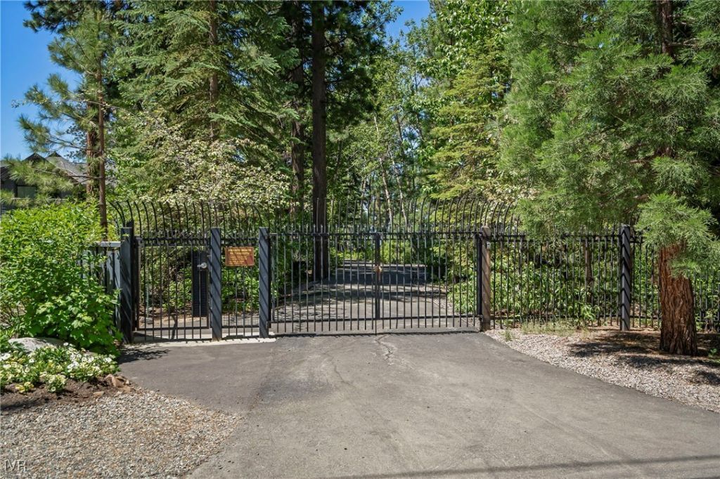 1575 Pine Cone Cir, Incline Village, NV 89451 Photo