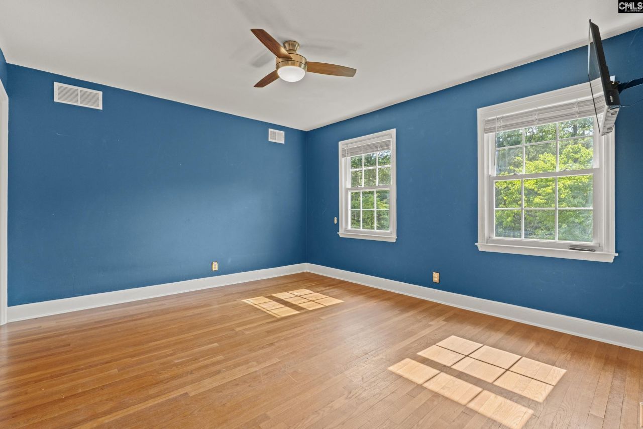 2106 Davie Lane Photo 32