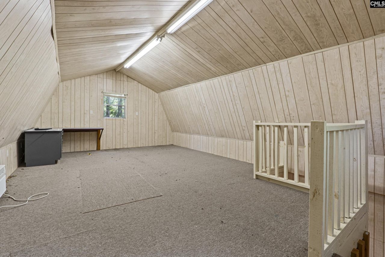 2106 Davie Lane Photo 6