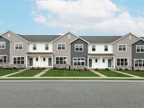 68 N CONIFER DRIVE, ELIZABETHTOWN, PA 17022