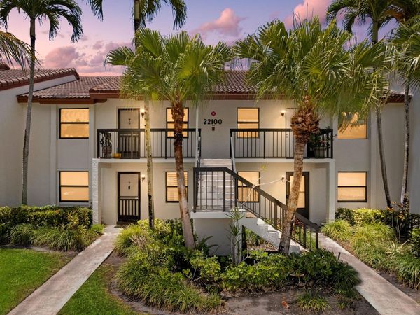 22100 Palms Way, Unit 204, Boca Raton, FL 33433