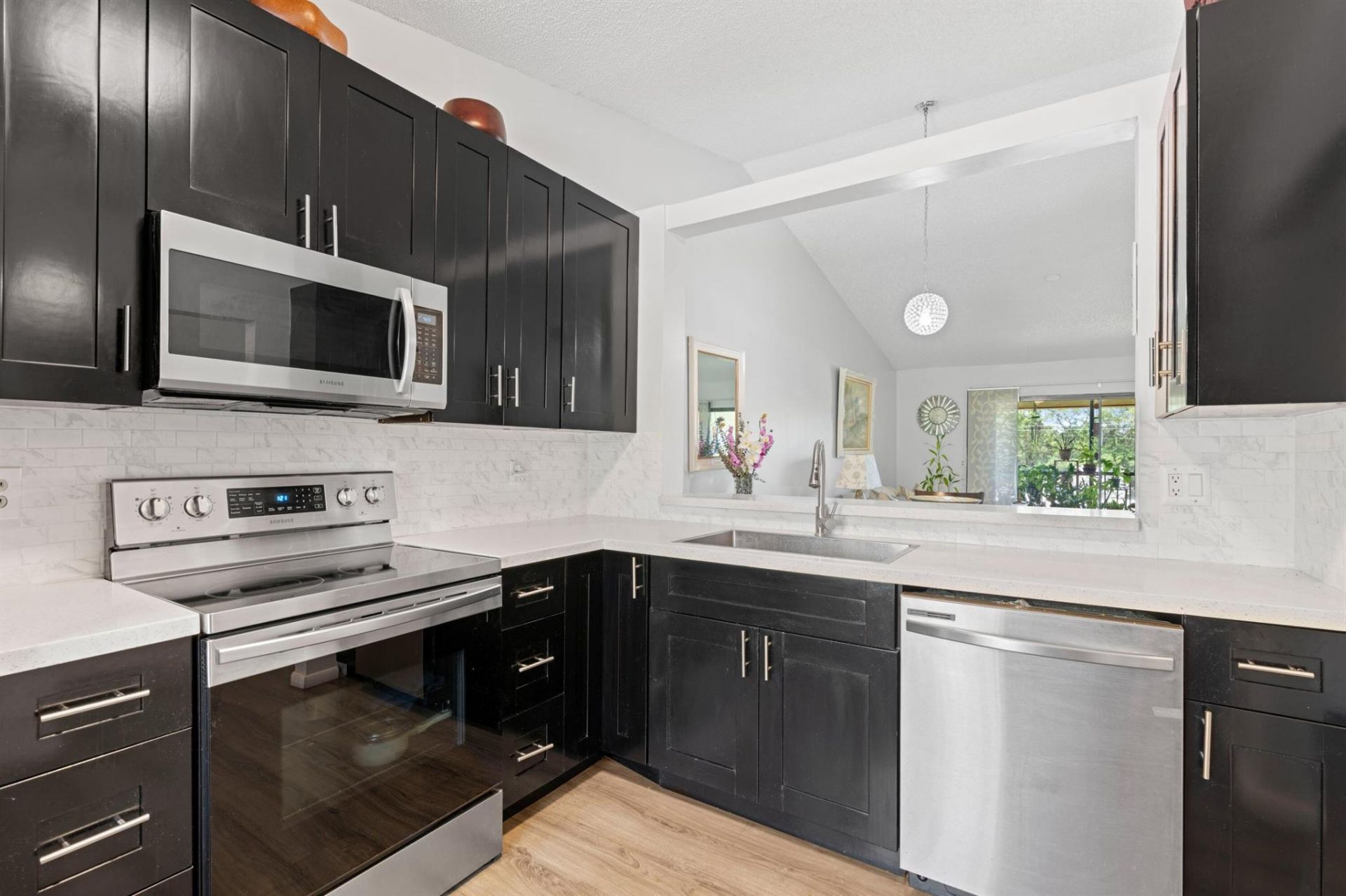 22100 Palms Way, Unit 204, Boca Raton, FL 33433 Photo