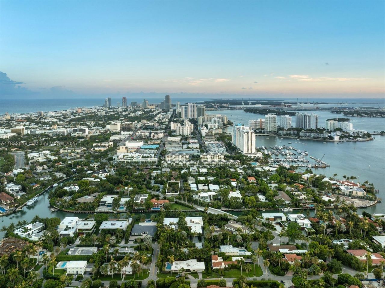 2121 Regatta Ave, Miami Beach, FL 33140 Photo