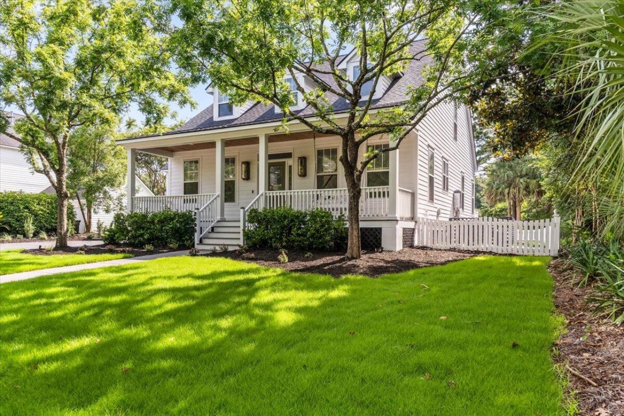 2205 Daniel Island Drive Photo 2