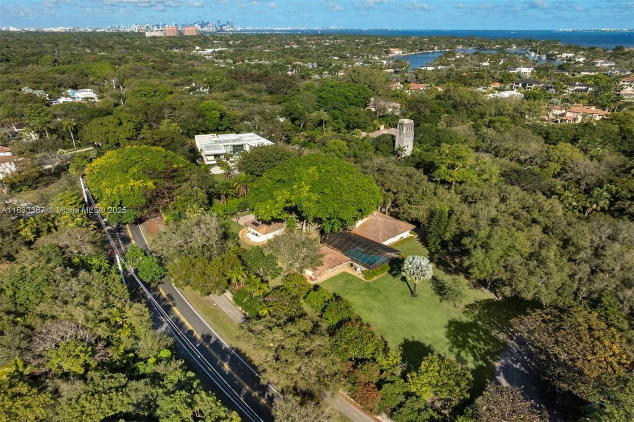 9490 Old Cutler Ln, Coral Gables, FL 33156 Photo