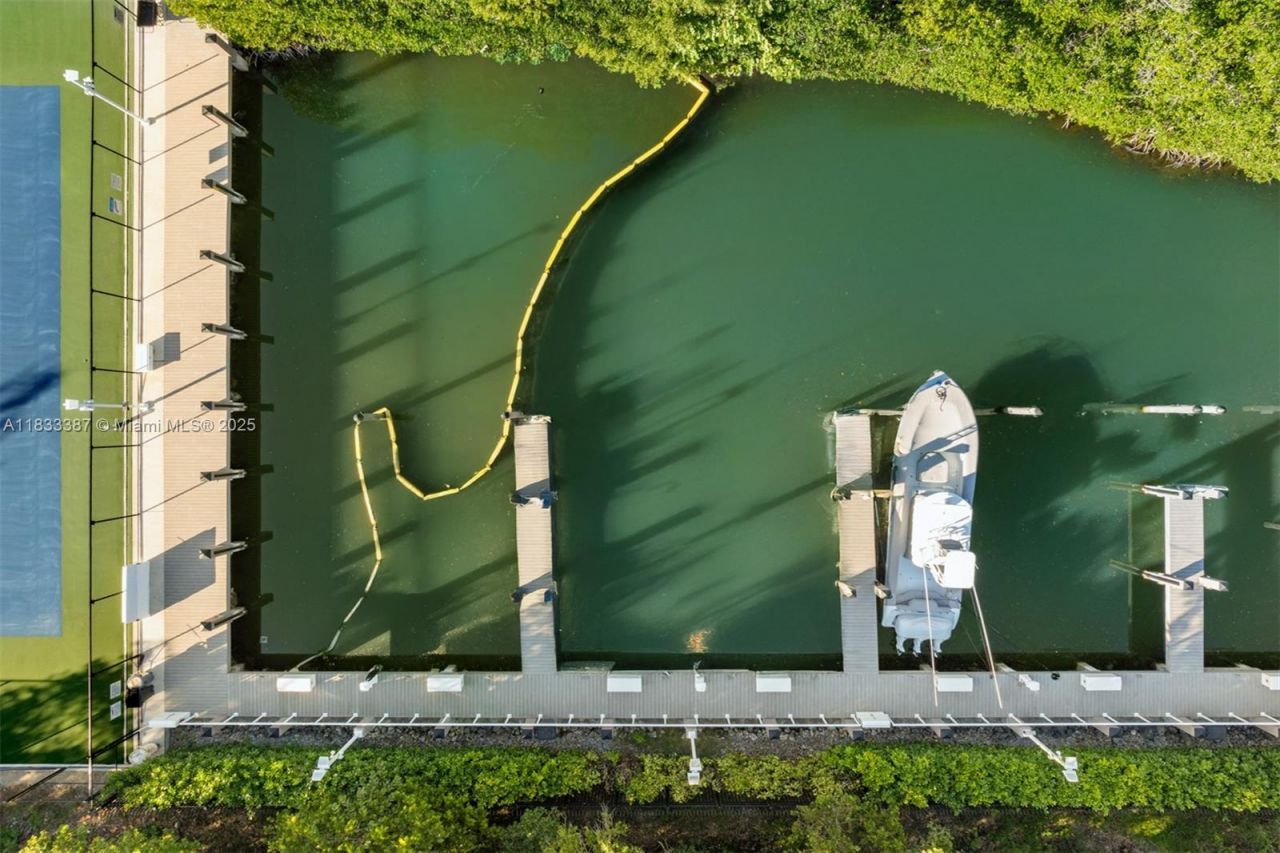 9490 Old Cutler Ln, Coral Gables, FL 33156 Photo